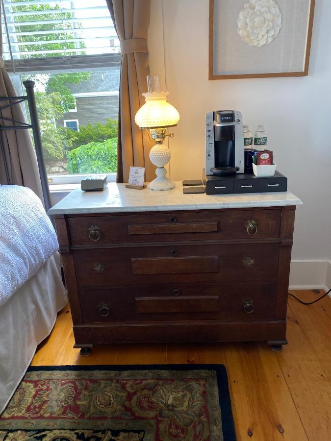 Bed & Breakfast Spouter