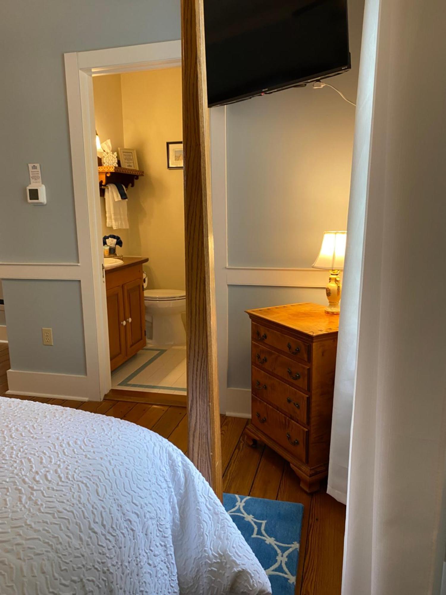 Spouter Bed & Breakfast 3*